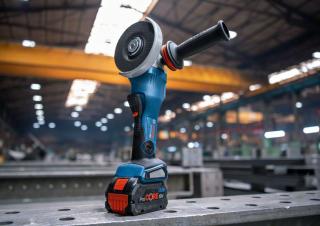 Akumulátorové nářadí Akumulátorové brusky Akumulátorové úhlové brusky Bosch GWX 18V-15 PSC