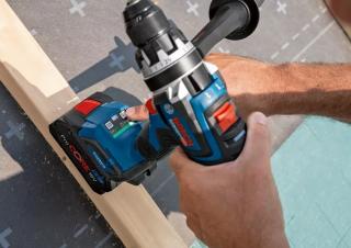 Akumulátorové nářadí Akumulátorové vrtačky a vrtací šroubováky Bosch GSR 18V-150 C