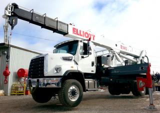 Teleskopické pracovní plošiny Autoplošiny s teleskopickým výložníkem Elliott Equipment E145 E-Line