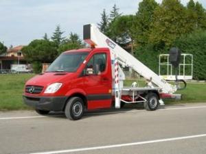 Teleskopické pracovní plošiny Autoplošiny s teleskopickým výložníkem GSR E200T Basic