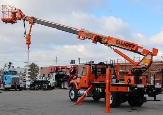 Teleskopické pracovní plošiny Autoplošiny s teleskopickým výložníkem Elliott Equipment H55F HiReach
