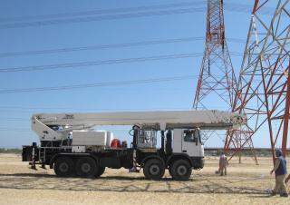 Teleskopické pracovní plošiny Autoplošiny s teleskopickým výložníkem Bronto Skylift SI140HDT-C 