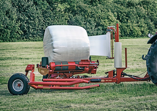 Balicí stroje Vicon BW 2400 C