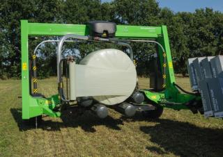 Balicí stroje DEUTZ-FAHR WM 4044