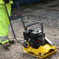 Vibrační desky Jednosměrné vibrační desky Wacker Neuson WP 1235 A