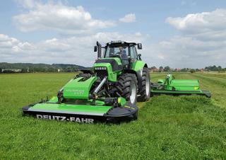 Čelní diskové žací lišty s kondicionérem DEUTZ-FAHR DiscMaster 628 FT