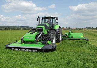 Čelní diskové žací lišty s kondicionérem DEUTZ-FAHR DiscMaster 632 FT