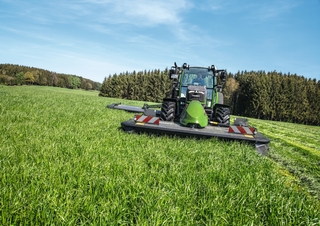 Čelní diskové žací lišty s kondicionérem Fendt Slicer 310 F KC