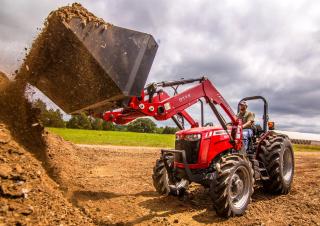 Čelní nakladač Massey Ferguson MF 911X