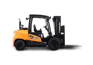 Čelní vysokozdvižné dieselové vozíky Doosan D45S-9