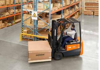 Čelní vysokozdvižné elektrické vozíky Doosan B16R-7 