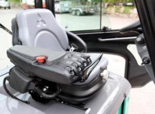 Čelní vysokozdvižné elektrické vozíky Mitsubishi FB20PN