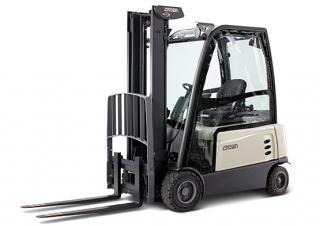 Čelní vysokozdvižné elektrické vozíky Crown SCT 6010 1.3