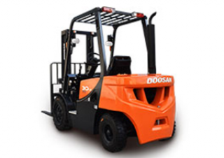 Čelní vysokozdvižné LPG vozíky Doosan G30P-5