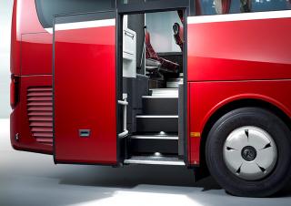 Autobusy Dálkové autobusy Setra S 516 HD/2
