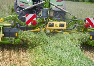 Diskové kombinované žací lišty s kondicionérem Krone EasyCut B 870 CV Collect 