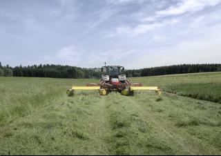 Diskové kombinované žací lišty s kondicionérem Pöttinger NovaCat A 9 ED