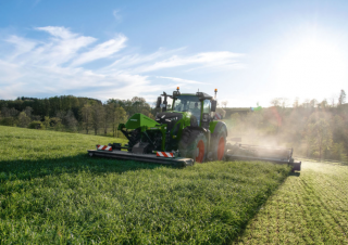 Diskové kombinované žací lišty s kondicionérem Fendt Slicer 1010 KCB Pro