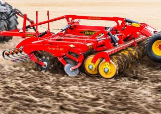 Diskové podmítače Väderstad Carrier XL 625