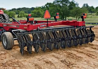 Diskové podmítače Case IH Heavy-Offset 790