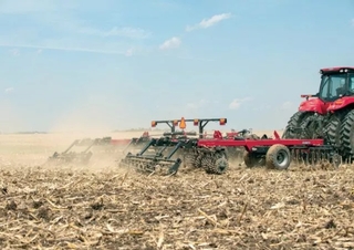 Diskové podmítače Case IH True-Tandem 335 VT 22