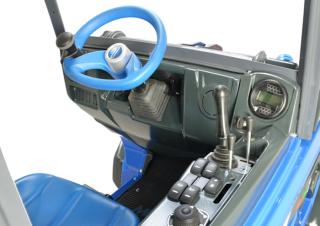 Elektrické kolové nakladače Multione EZ 7