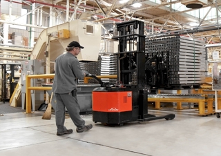 Elektrické retraky Linde ML14ASX