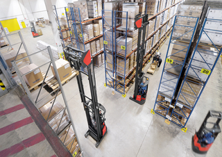 Elektrické retraky Linde R14X triplex