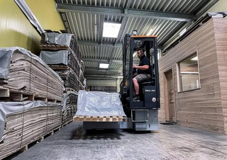 Vysokozdvižné vozíky s bočním ložením Elektrické vysokozdvižné vozíky s bočním ložením Hubtex MQ 30