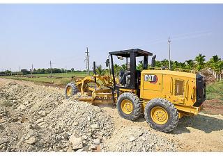 Grejdry Caterpillar 120 GC AWD
