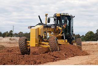 Grejdry Caterpillar 12M