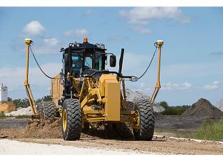 Grejdry Caterpillar 12M3