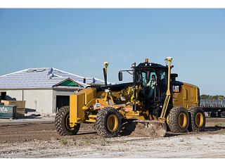 Grejdry Caterpillar 160M3