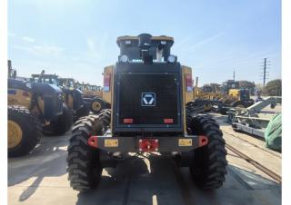 Grejdry XCMG GR135 