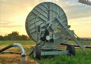 Zavlažovací technologie Hadicové navijáky Irriland COMPAKTA Series Mod. 19