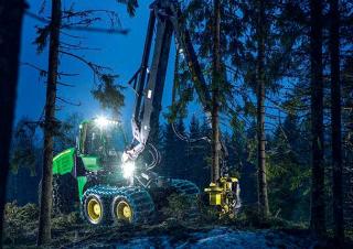 Lesní technika Harvestory John Deere 1470 G