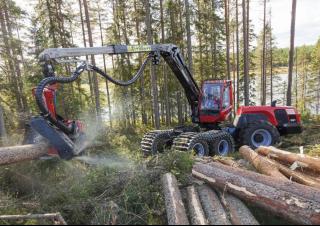 Lesní technika Harvestory Komatsu 951