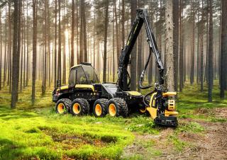 Lesní technika Harvestory Ponsse Cobra