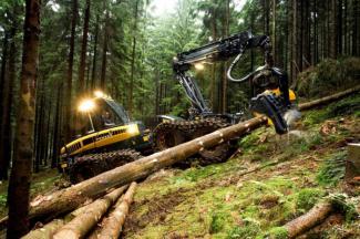 Lesní technika Harvestory Ponsse Ergo