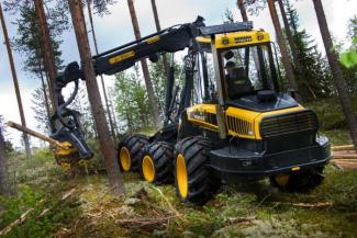 Lesní technika Harvestory Ponsse Ergo