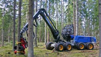 Lesní technika Harvestory Rottne H 11