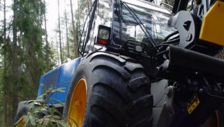 Lesní technika Harvestory Rottne H 8 B
