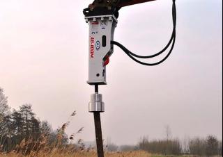 Přídavná zařízení Hydraulická bourací kladiva AJCE AB-100M