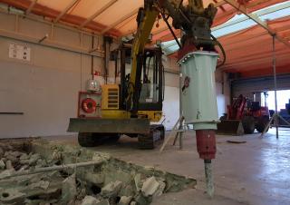 Přídavná zařízení Hydraulická bourací kladiva Demarec DSB-6