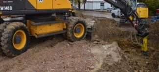 Přídavná zařízení Hydraulická bourací kladiva Hydra Ram FX-10
