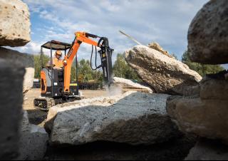 Přídavná zařízení Hydraulická bourací kladiva Doosan HB03