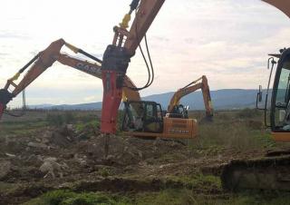 Přídavná zařízení Hydraulická bourací kladiva Promove xP 1700