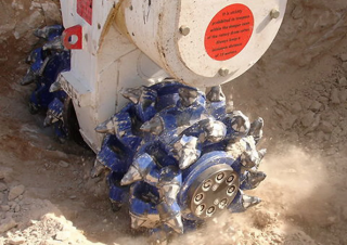 Přídavná zařízení Hydraulické frézy Erkat ER 2000