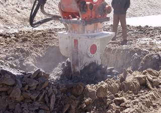 Přídavná zařízení Hydraulické frézy Erkat ER 3000