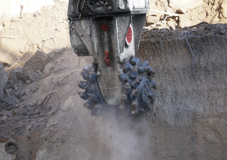 Přídavná zařízení Hydraulické frézy Erkat VC 2000-2X